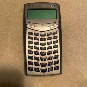 HP 33s HP33s Scientific Calculator excellent condition. Comes with original book